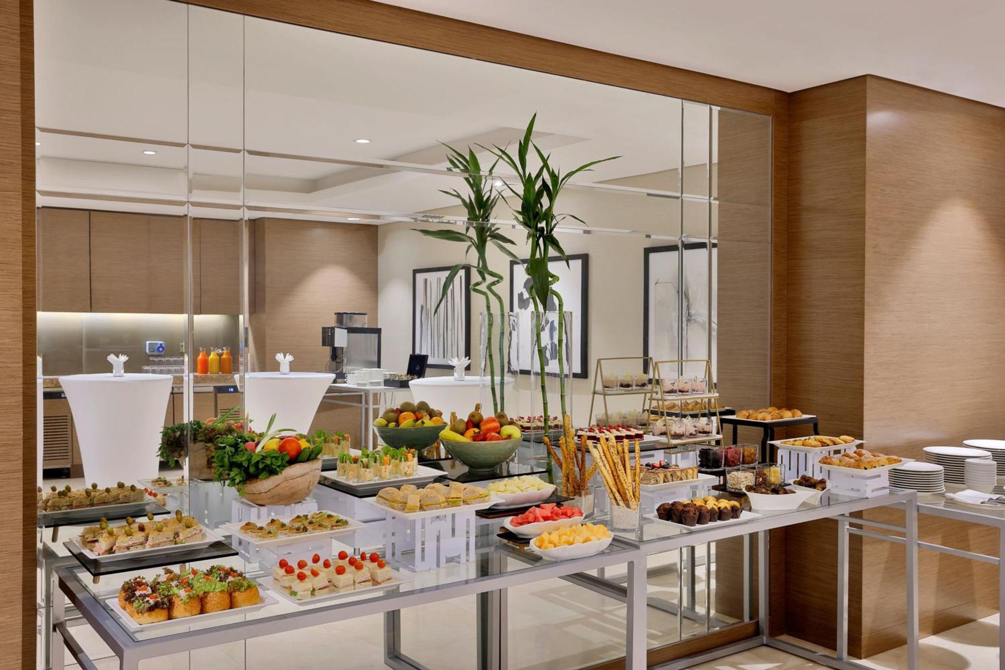 Courtyard By Marriott Northern Ring Road Hotel Riyadh