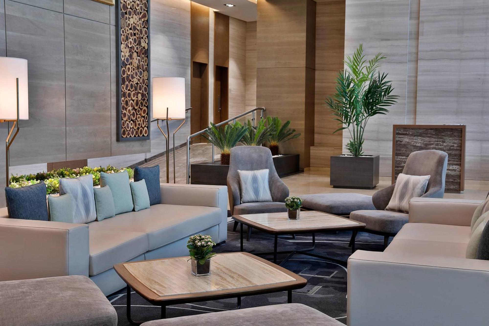 Courtyard By Marriott Northern Ring Road Hotel